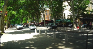 Cours Mirabeau view west